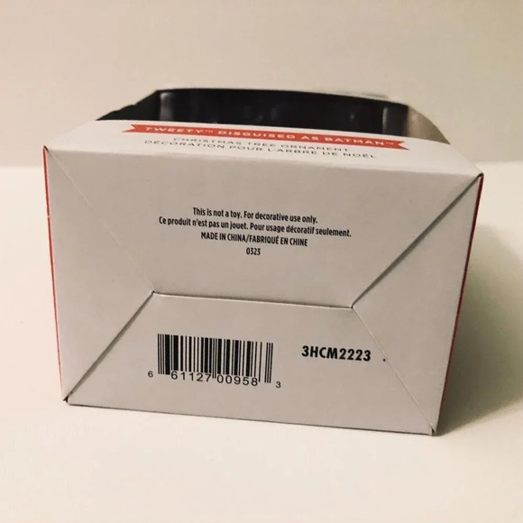 Hallmark Looney Tunes Tweety Bird Disguised  as Batman Christmas Ornament - Picture 11 of 13